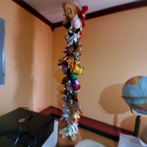 Tree full of beanie babies. Excellent condition.